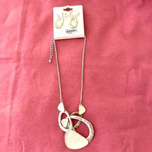 New three piece costume jewelry set